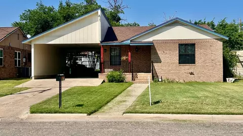 1105 N Jefferson St, San Angelo, TX 76901