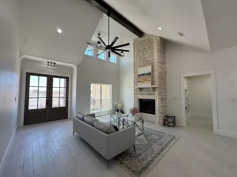 3719 Silver Spur Dr, San Angelo, TX 76904