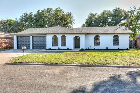 1621 Catalina Dr, San Angelo, TX 76901