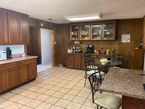 212 Briarwood Dr, Bronte, TX 76933 photo 3