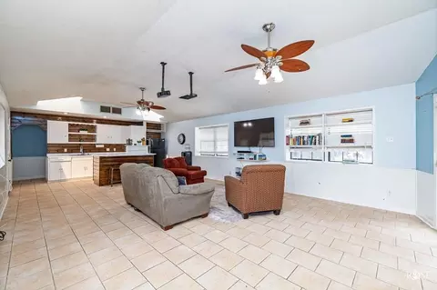 6442 Lincoln Park West Rd, San Angelo, TX 76904