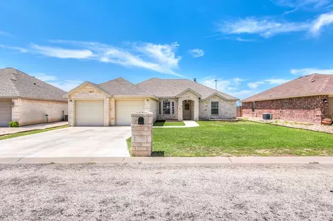 221 Norwood Dr, San Angelo, TX 76903