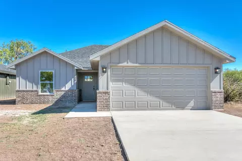 720 E 38th St, San Angelo, TX 76903