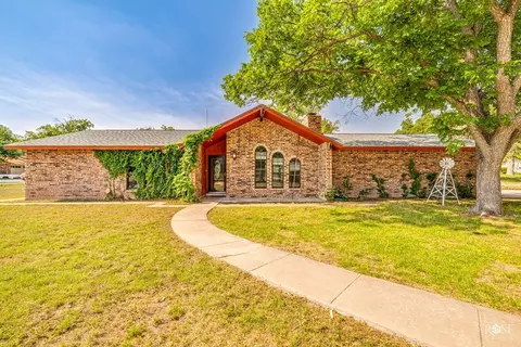 101 Sawyer Ct, Sonora, TX 76950