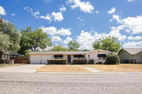 2556 Nasworthy Dr, San Angelo, TX 76904