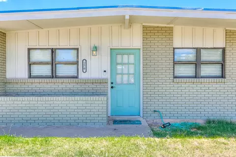 270 Mockingbird Ln, San Angelo, TX 76901
