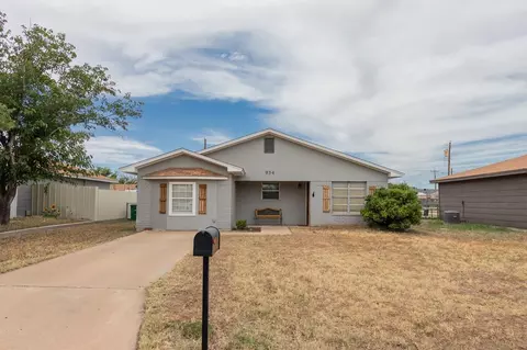 934 41st St, San Angelo, TX 76903