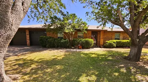 3817 Sandstone Rd, San Angelo, TX 76904