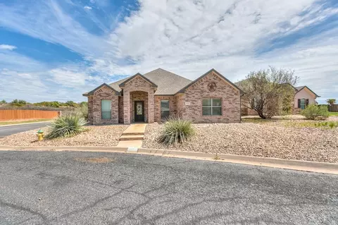 3001 Champions Cir, San Angelo, TX 76904