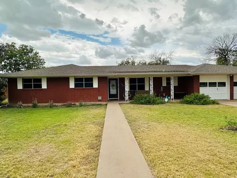 123 Tyler Ter, San Angelo, TX 76903