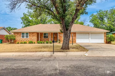 265 Twin Oaks Dr, San Angelo, TX 76901