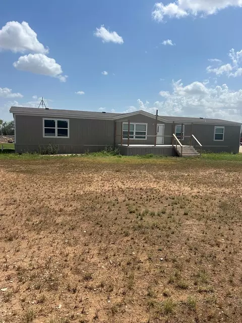 6572 Nutmeg Rd, San Angelo, TX 76901