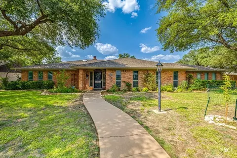 2702 Alta Vista Ln, San Angelo, TX 76904