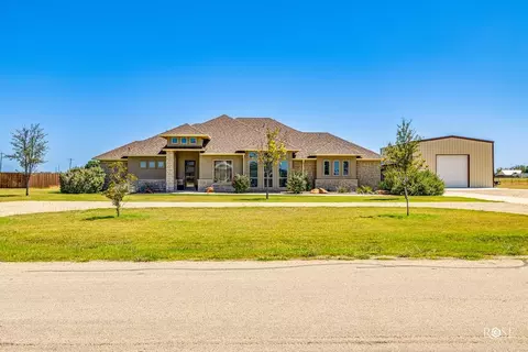 8249 Waterloo Dr, San Angelo, TX 76905