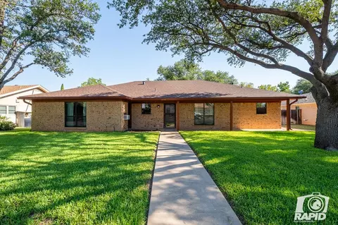 3014 Canyon Creek Dr, San Angelo, TX 76904