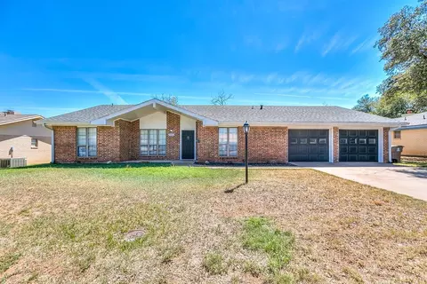 3413 Sunset Dr, San Angelo, TX 76904