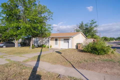 2121 Webster St, San Angelo, TX 76901