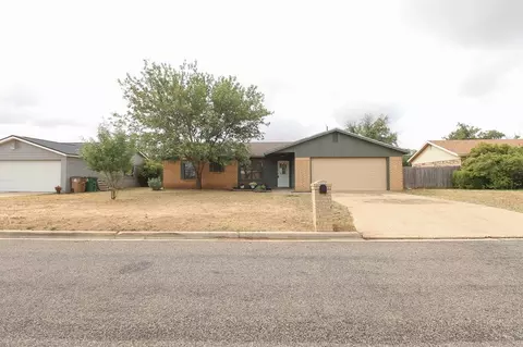 125 Kennedy Dr, San Angelo, TX 76905