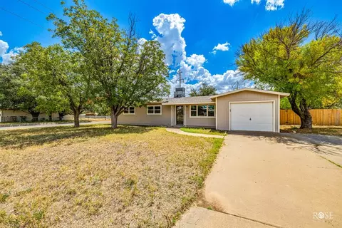 3101 Woodlawn Dr, San Angelo, TX 76901