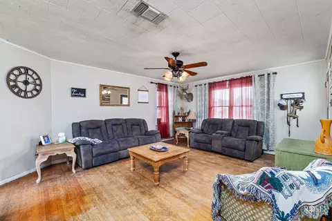 201 E 2nd St, Sonora, TX 76950 photo 5