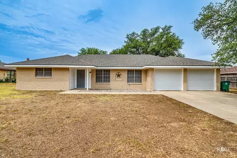3139 Lindenwood Dr, San Angelo, TX 76904