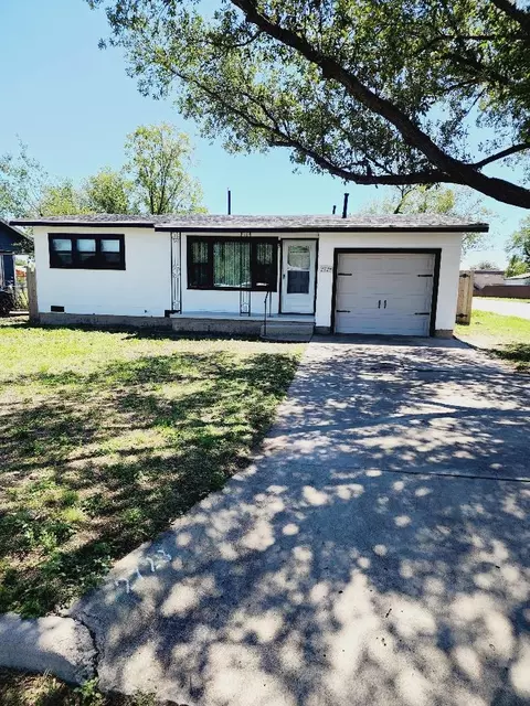 2729 Guadalupe St, San Angelo, TX 76901