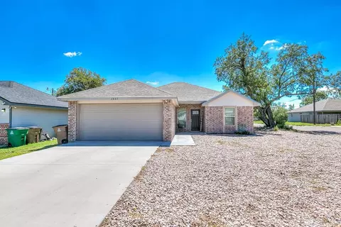 2827 N N St, San Angelo, TX 76901