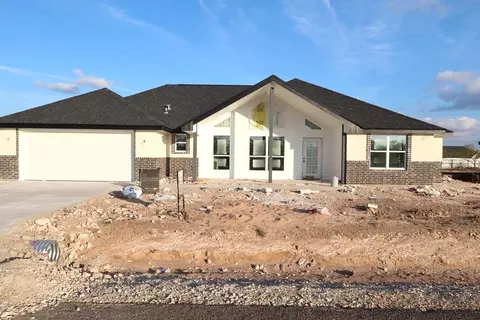 3216 Wild Boar Ct, San Angelo, TX 76901