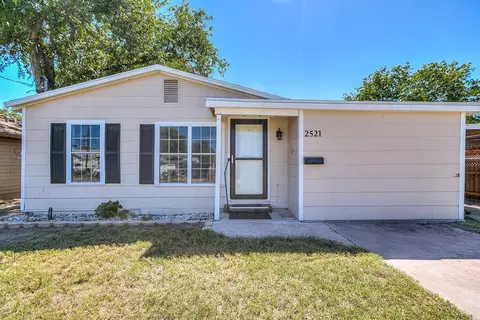 2521 N N St, San Angelo, TX 76901