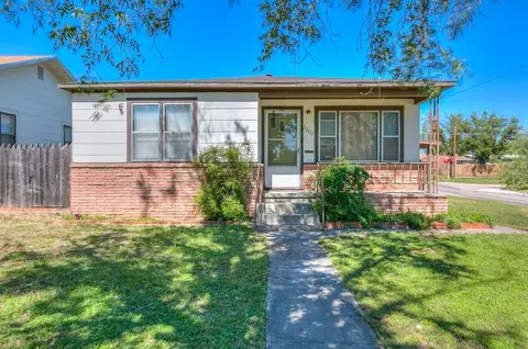 2202 N N St, San Angelo, TX 76901