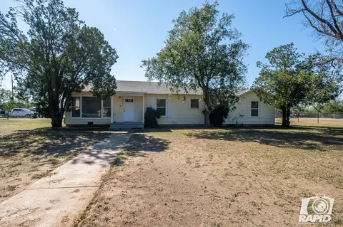 401 W 37th St, San Angelo, TX 76903