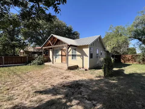 3305 Christoval Rd, San Angelo, TX 76903