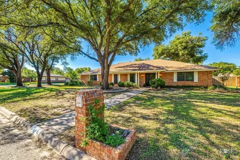 2725 Alta Vista Ln, San Angelo, TX 76904