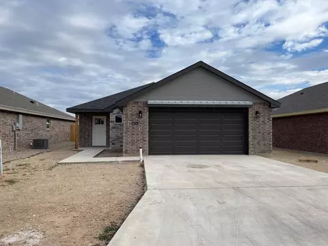 6114 Stone Canyon Trl, San Angelo, TX 76904