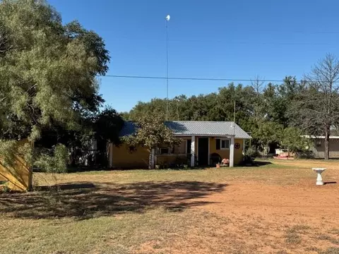 168 Buddys Rd, Blackwell, TX 79506