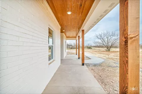 1293 Stone Ledge Ln, San Angelo, TX 76904 photo 7