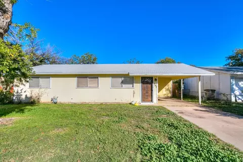 202 E Riverside Ave, San Angelo, TX 76905