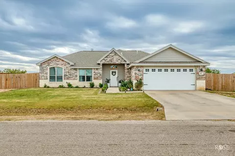 8467 Lynx Ln, San Angelo, TX 76901