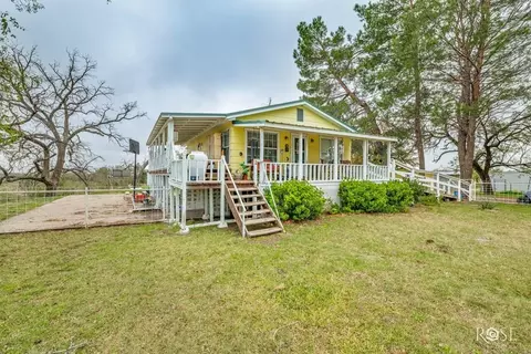 10520 W Carlsbad Loop Rd, Carlsbad, TX 76934
