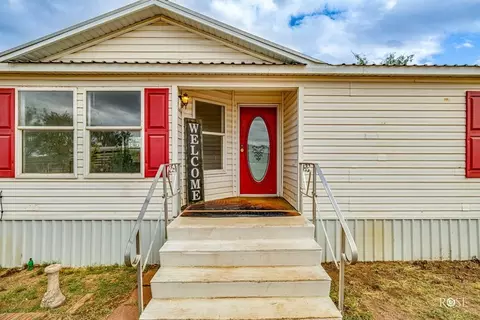 3177 Center St, San Angelo, TX 76905