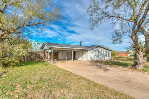 110 Kennedy Dr, San Angelo, TX 76905