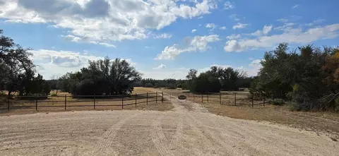 3599 Mesquite Ln, Eldorado, TX 76936