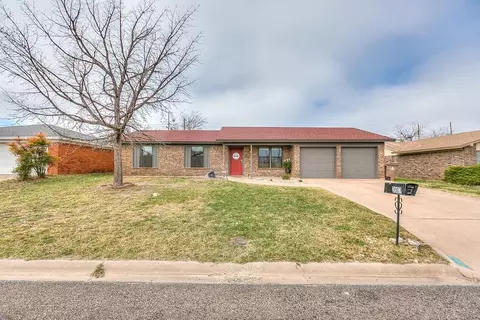 3007 Catalina Dr, San Angelo, TX 76901
