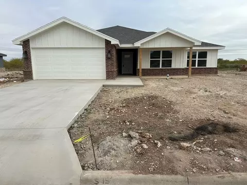 1316 Johnny Ln, San Angelo, TX 76905