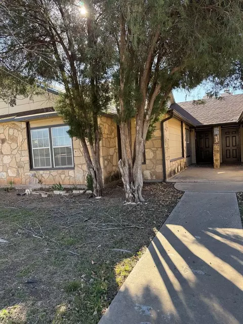 2713 Selman Dr, San Angelo, TX 76905