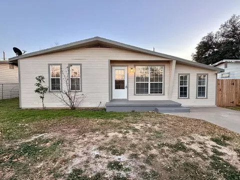 137 Windham St, San Angelo, TX 76903