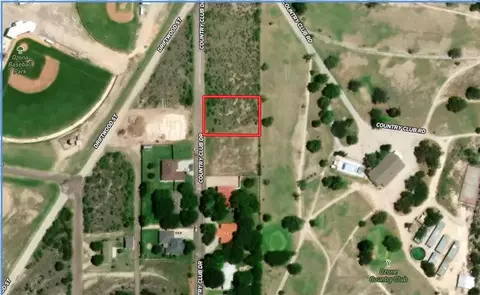 114 Country Club Dr, Ozona, TX 76943