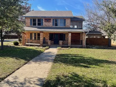 1527 Mackenzie St, San Angelo, TX 76903