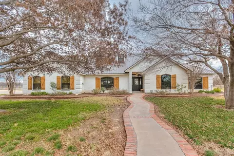 1522 Riverwood Dr, San Angelo, TX 76905
