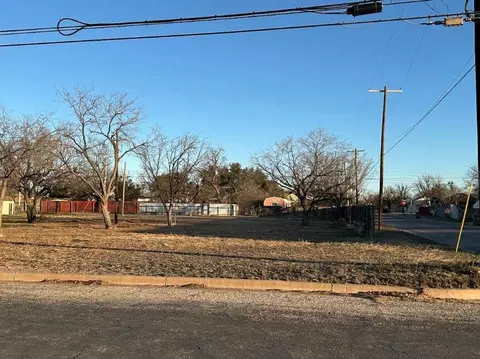 00 E Ave K, San Angelo, TX 76903